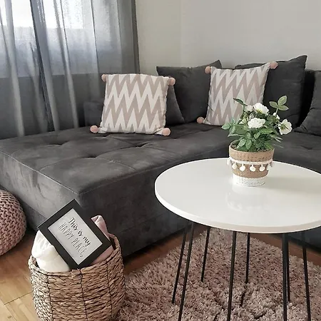 Kutak11 Apartment